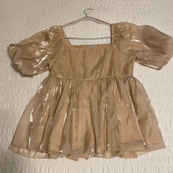 Champagne shimmery babydoll puff sleeve top size large - Picture 1 of 5